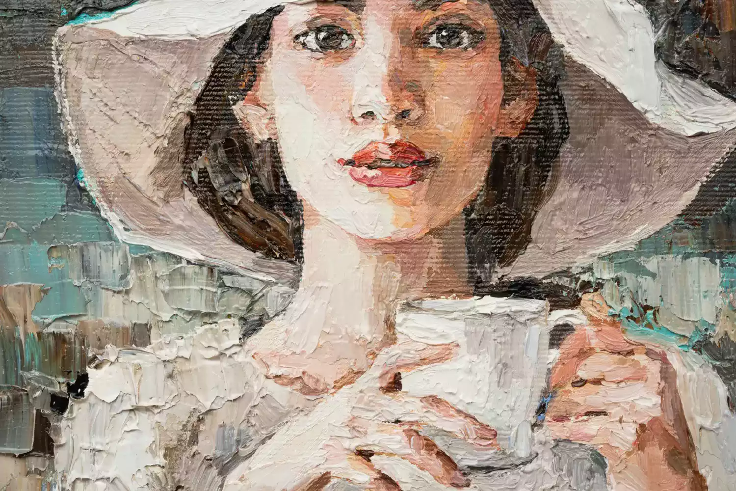 Legame tra arte e caffè: donna con cappello e tazza di caffè